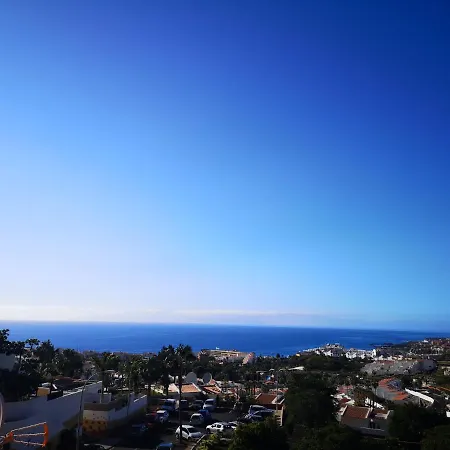 Terrace Oceanview 阿德耶